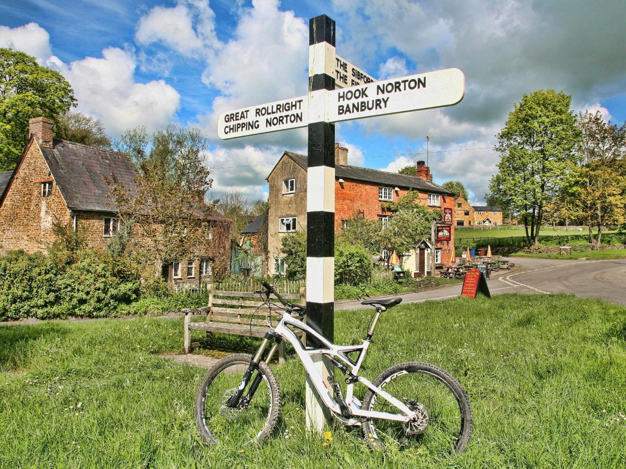 Squirrel Cottage Hook Norton Bagian luar foto